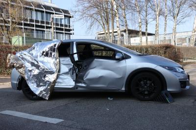 Waiblingen-Neustadt: Toedlicher Unfall - Motorrad kollidiert mit Pkw